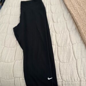 Nike Drifit Black Leggings 7/8